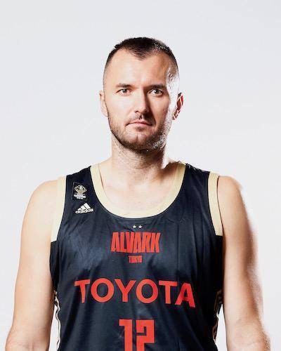 https://img.zfju.com/img/basketball/player/56716212b35d27e0f9cfeca24e2cba8f.png